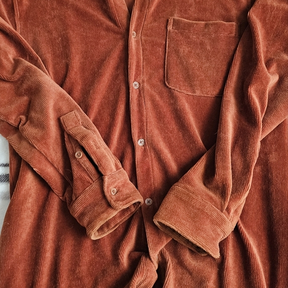 Button-down shirt - Picture 3 of 4